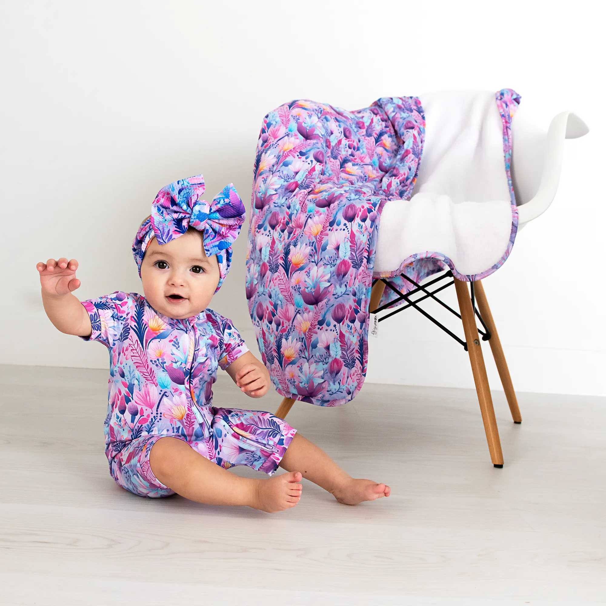 Ayla Floral COZY BLANKET