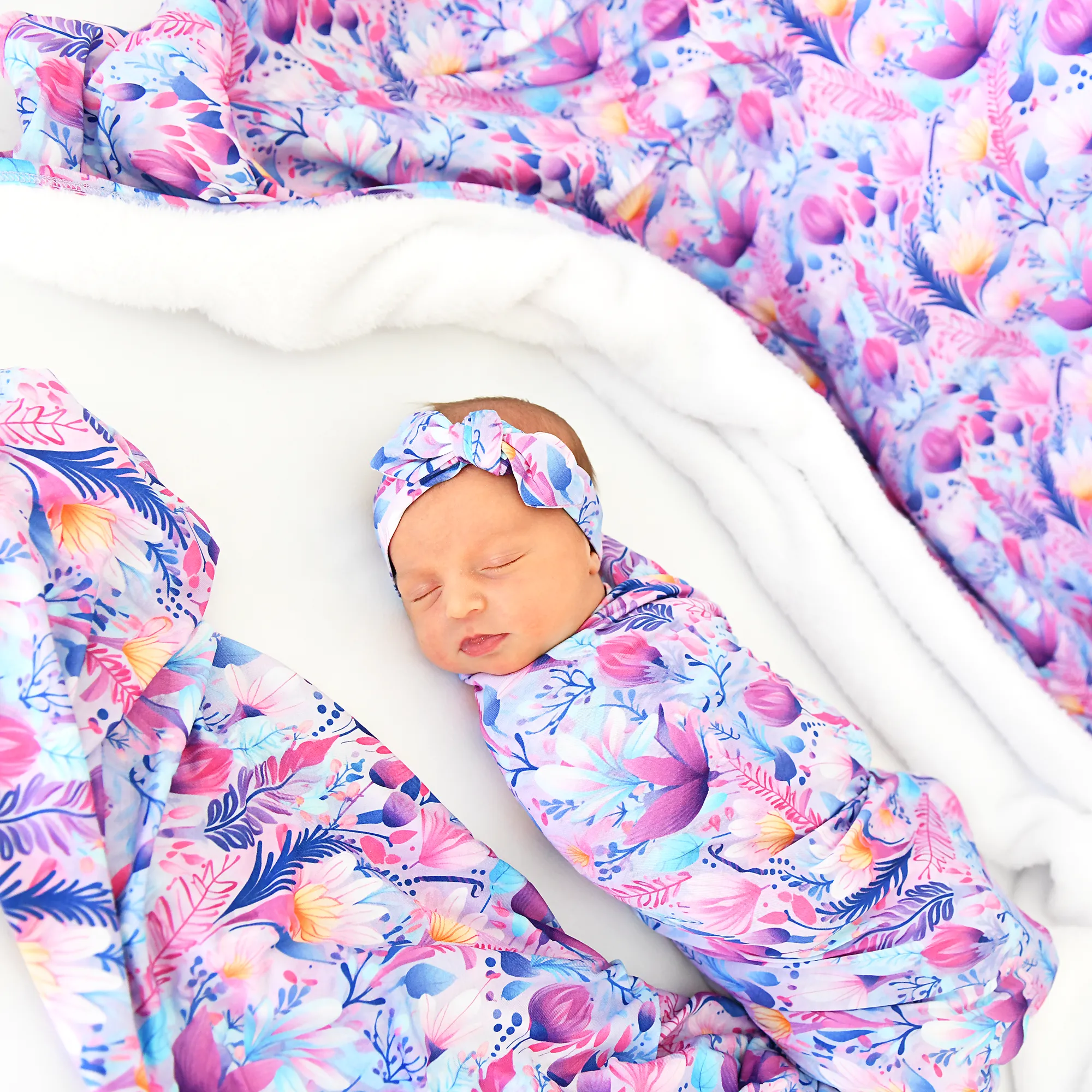 Ayla Floral COZY BLANKET