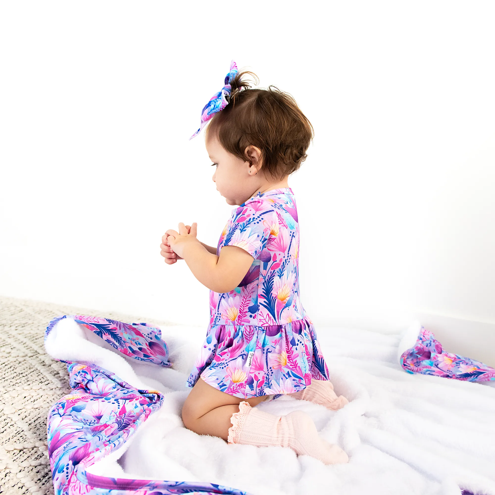 Ayla Floral COZY BLANKET