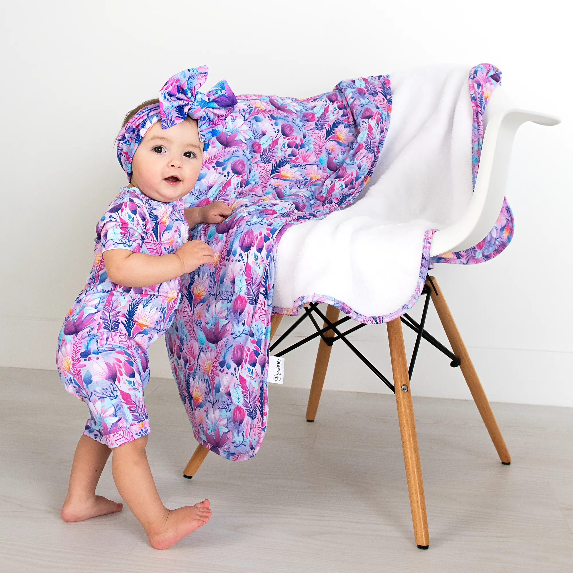 Ayla Floral COZY BLANKET