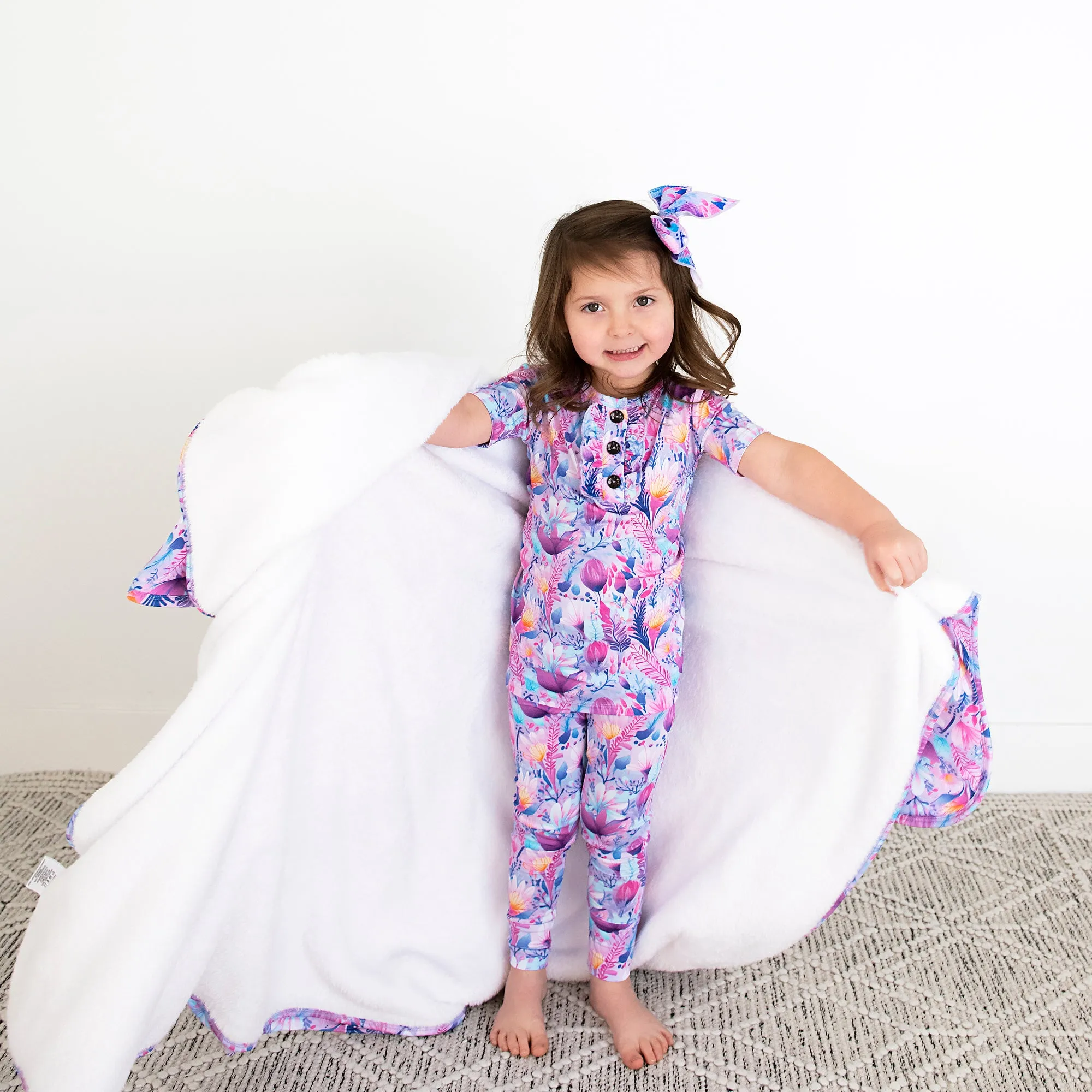 Ayla Floral COZY BLANKET