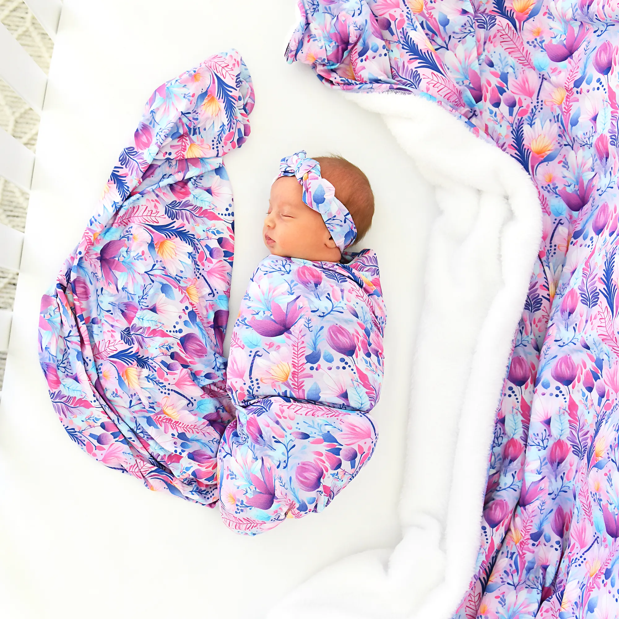 Ayla Floral COZY BLANKET