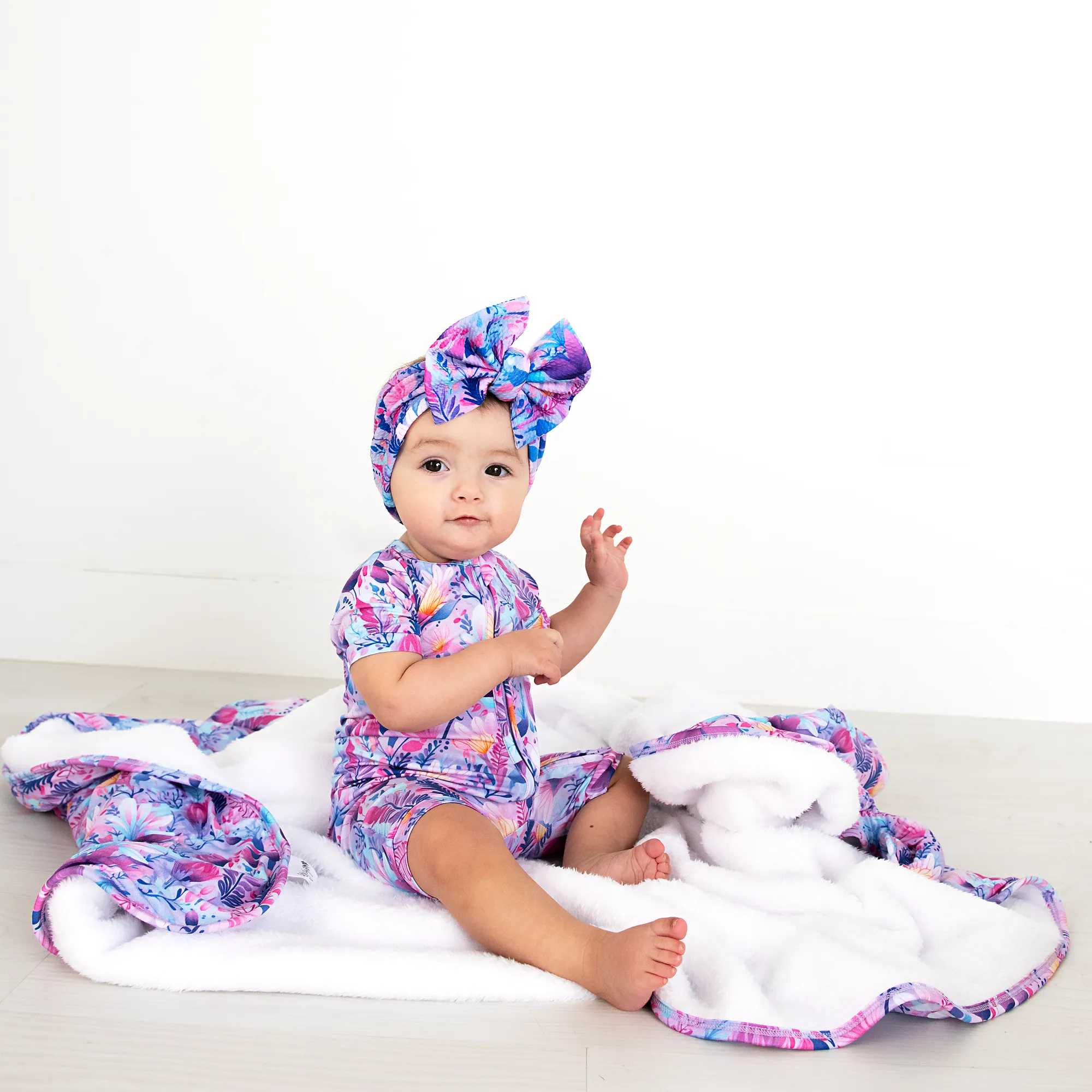 Ayla Floral COZY BLANKET